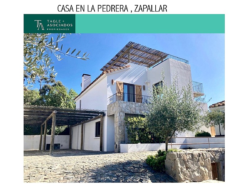 CASA EN LA PEDRERA , ZAPALLAR...                                                                                                      