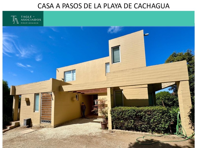 PLAYA DE CACHAGUA...                                                                  